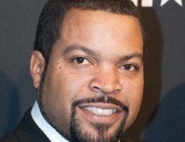 ice cube age and family